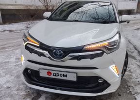 SUV или внедорожник Toyota C-HR 2018 года, 2100000 рублей, Дальнегорск