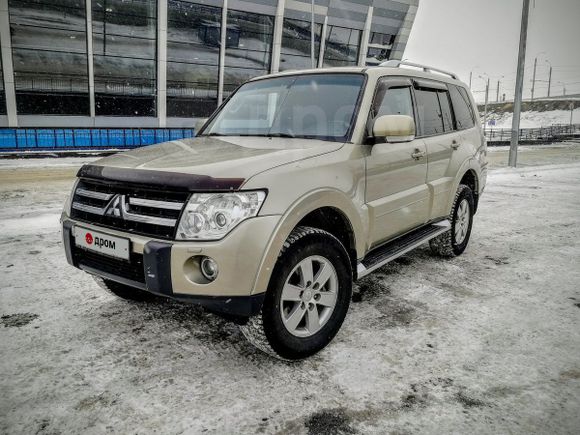 SUV   Mitsubishi Pajero 2008 , 999999 , 