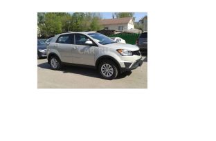 SUV   SsangYong Actyon 2014 , 900000 , 