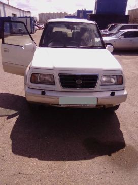 SUV   Suzuki Escudo 1995 , 210000 , 