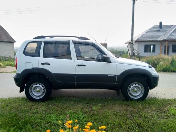 SUV   Chevrolet Niva 2015 , 390000 , 