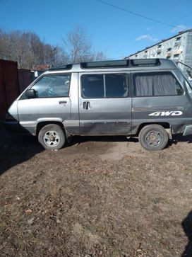    Toyota Town Ace 1990 , 110000 , 