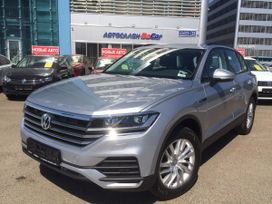 SUV   Volkswagen Touareg 2019 , 3650000 , 