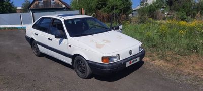 Седан Volkswagen Passat 1988 года, 70000 рублей, Кемерово