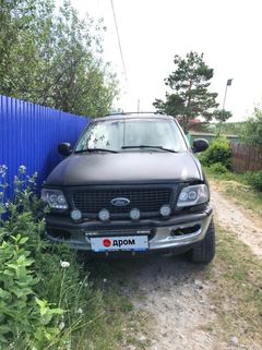 SUV или внедорожник Ford Expedition 2001 года, 550000 рублей, Тюмень