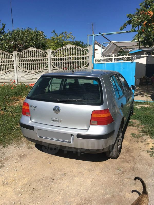  Volkswagen Golf 2003 , 250000 , 