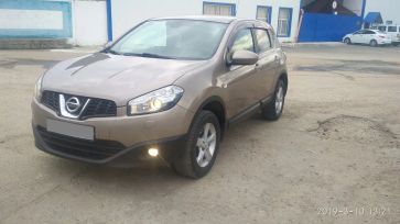 SUV   Nissan Qashqai 2011 , 635000 , 