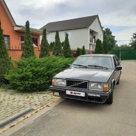  Volvo 740 1984 , 200000 , 