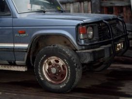 SUV   Mitsubishi Pajero 1986 , 40000 , 