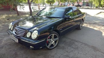  Mercedes-Benz E-Class 2002 , 550000 , 