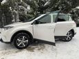 SUV   Toyota RAV4 2015 , 1800000 , -