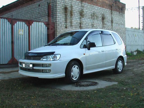    Toyota Corolla Spacio 1998 , 210000 , 