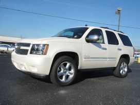 SUV   Chevrolet Tahoe 2012 , 2392000 , 