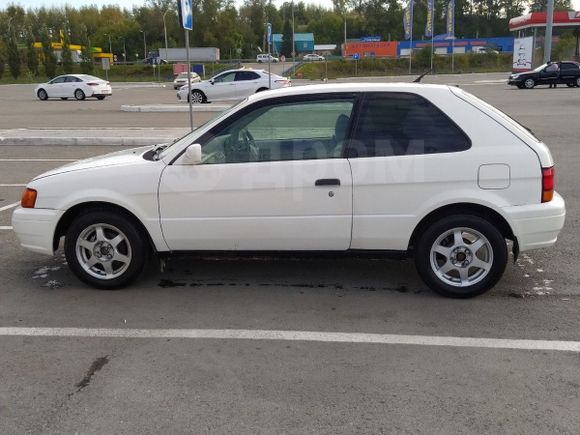  3  Toyota Corolla II 1997 , 140000 , 