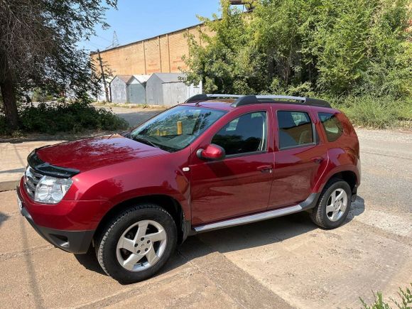 SUV   Renault Duster 2013 , 1120000 , 