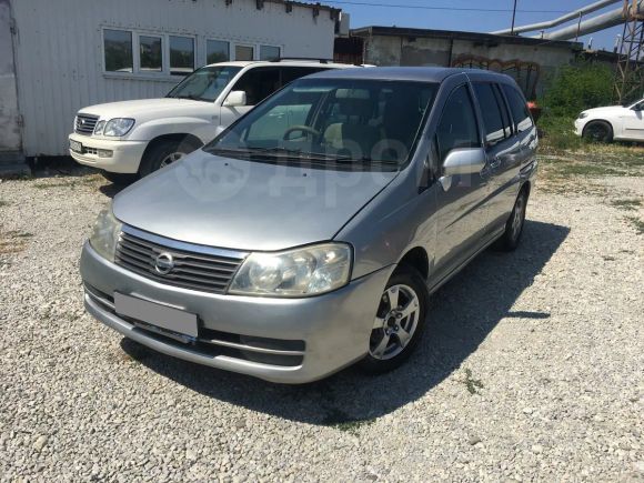    Nissan Liberty 2001 , 230000 , 