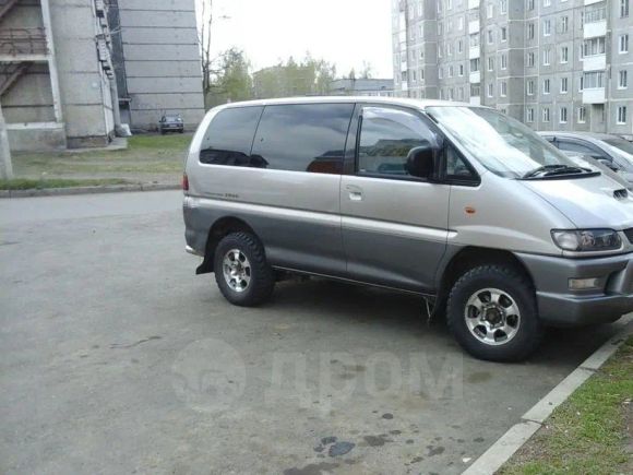    Mitsubishi Delica 1999 , 490000 , -