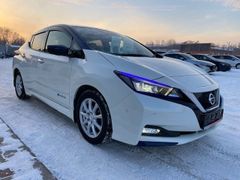 Хэтчбек Nissan Leaf 2018 года, 1650000 рублей, Красноярск