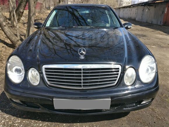  Mercedes-Benz E-Class 2002 , 550000 , 