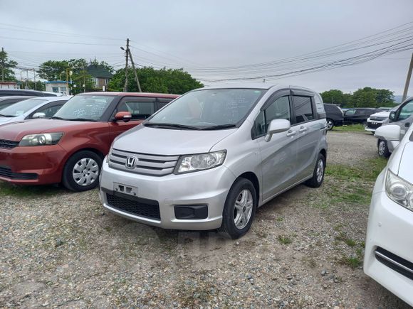    Honda Freed Spike 2011 , 665000 , 