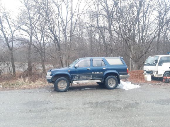 SUV   Toyota Hilux Surf 1995 , 560000 , 