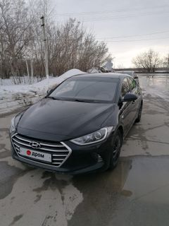 Седан Hyundai Elantra 2018 года, 1550000 рублей, Чебоксары
