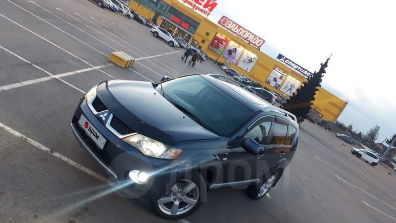 SUV   Mitsubishi Outlander 2007 , 730000 , 