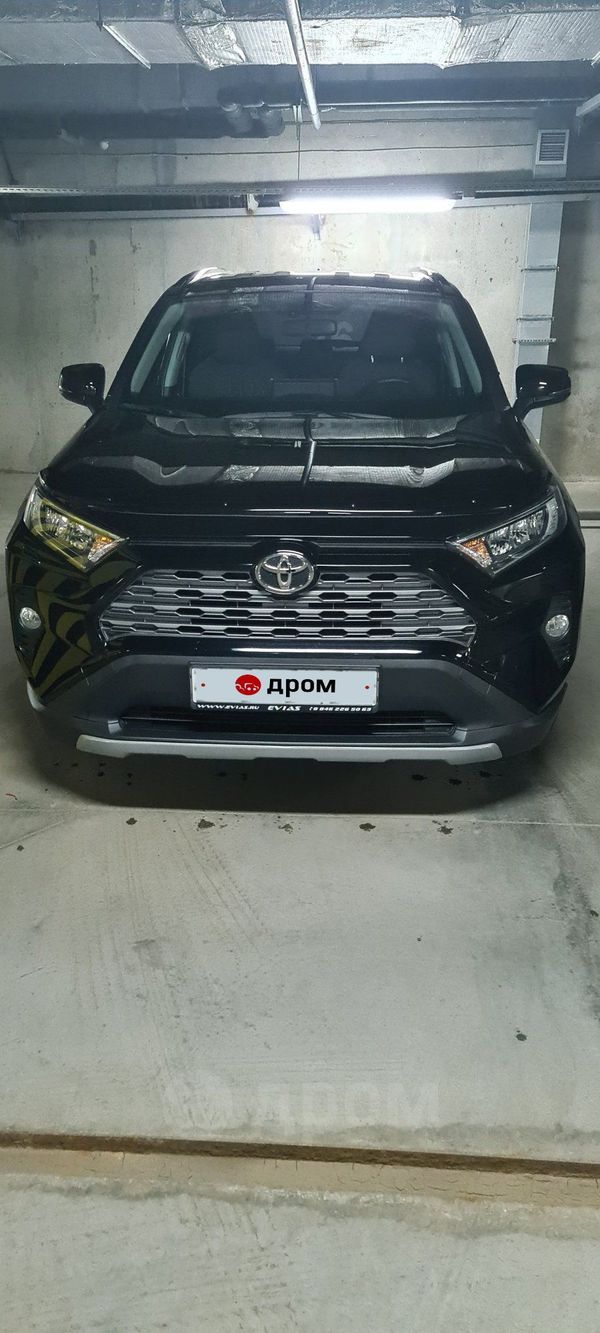 SUV   Toyota RAV4 2020 , 2650000 , 