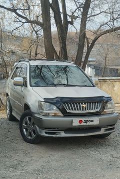 SUV или внедорожник Toyota Harrier 1998 года, 900000 рублей, Артём