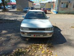 Седан Toyota Corolla 1991 года, 40000 рублей, Арсеньев