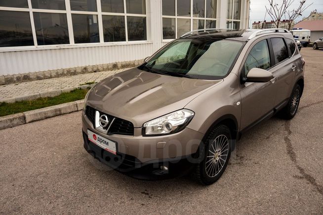 SUV   Nissan Qashqai+2 2011 , 980000 , 