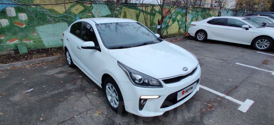  Kia Rio 2017 , 895000 , 