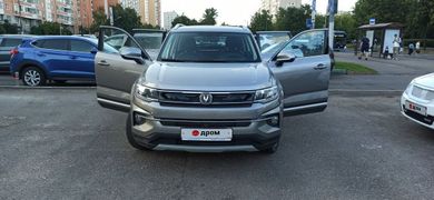 SUV или внедорожник Changan CS35 2021 года, 1800000 рублей, Москва