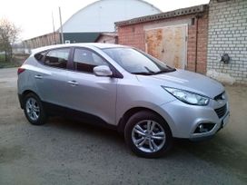 SUV   Hyundai ix35 2013 , 920000 , 