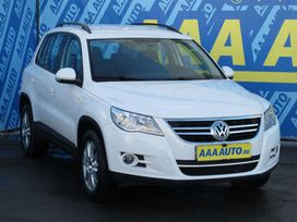 SUV   Volkswagen Tiguan 2009 , 689000 , 