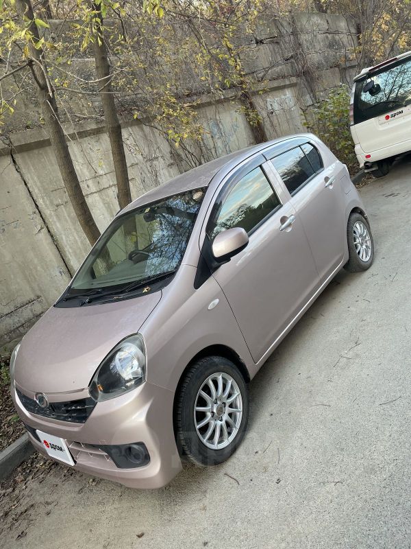  Daihatsu Mira e:S 2014 , 400000 , 