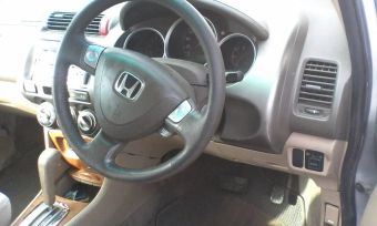  Honda Fit Aria 2003 , 195000 , 