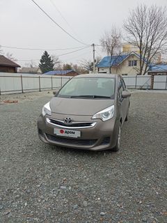 Хэтчбек Toyota Ractis 2014 года, 1100000 рублей, Владивосток