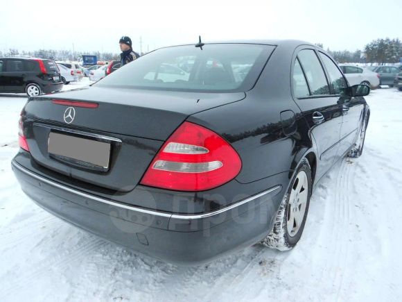 Mercedes-Benz E-Class 2006 , 800000 , 