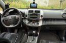 SUV   Toyota RAV4 2011 , 875000 ,  