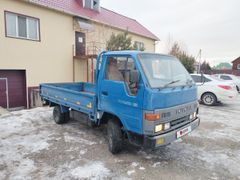 Бортовой грузовик Toyota ToyoAce 1988 года, 495000 рублей, Абакан