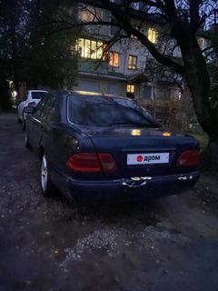 Седан Mercedes-Benz E-Class 1997 года, 310000 рублей, Бахчисарай