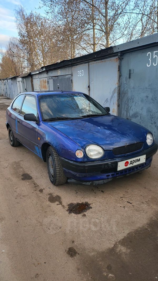  3  Toyota Corolla 1998 , 120000 , -