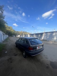 Хэтчбек Opel Astra 1996 года, 80000 рублей, Москва