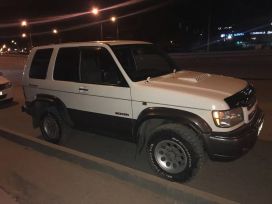 SUV   Isuzu Bighorn 1998 , 300000 , --