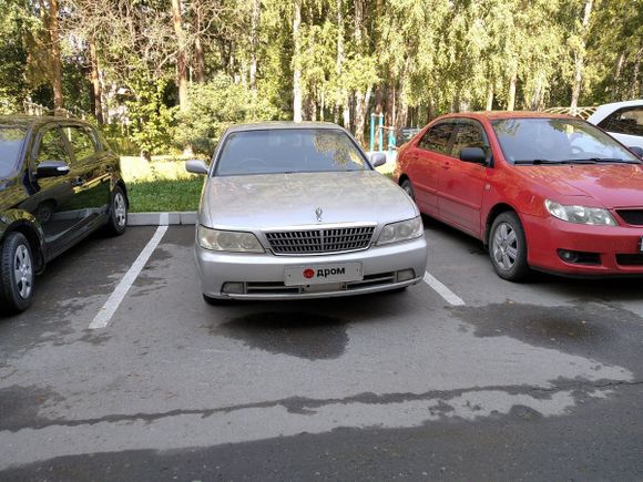  Nissan Laurel 2000 , 230000 , 