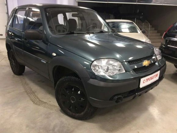 SUV   Chevrolet Niva 2011 , 439000 , 