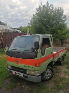 Бортовой грузовик Toyota ToyoAce 1996 года, 599999 рублей, Иркутск