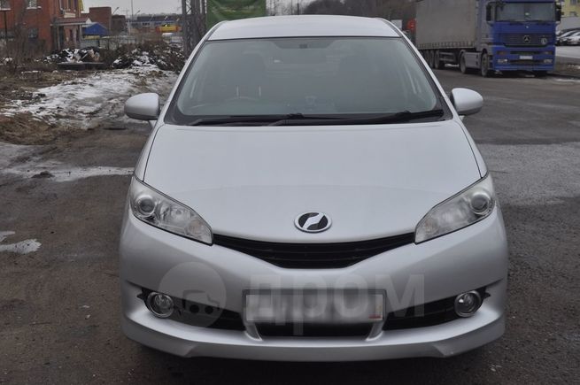    Toyota Wish 2011 , 700000 , 