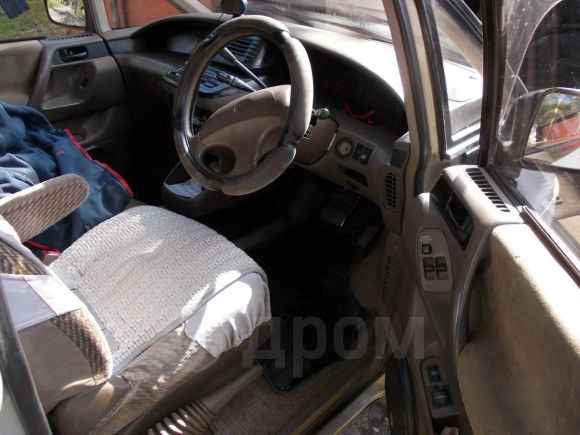    Toyota Estima Emina 1996 , 220000 , 